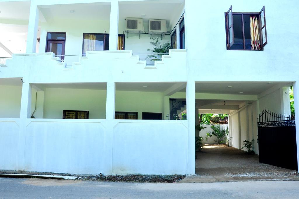 New Sandaruvilla Weligama Buitenkant foto
