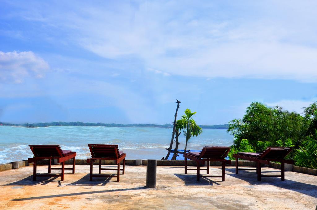 New Sandaruvilla Weligama Buitenkant foto